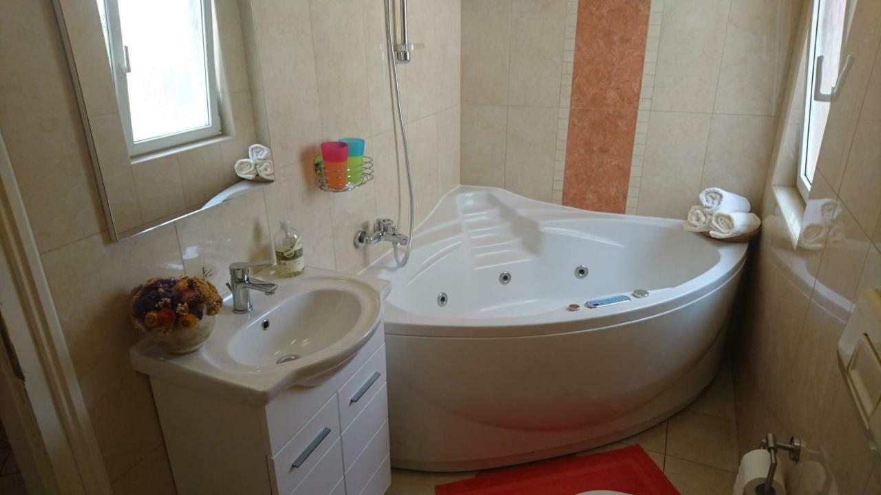 Eco Apartment Рийека Екстериор снимка